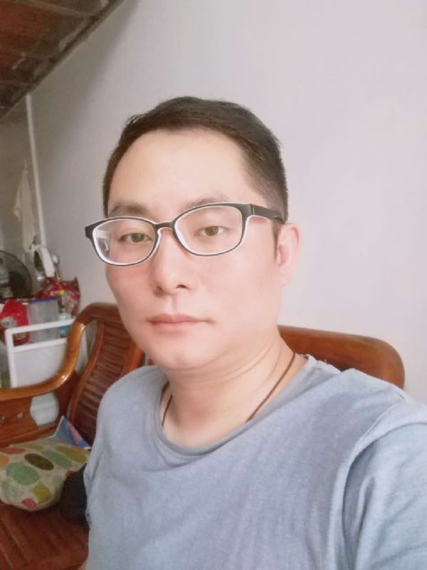 流星的尾巴的第一张照片--建瓯征婚网