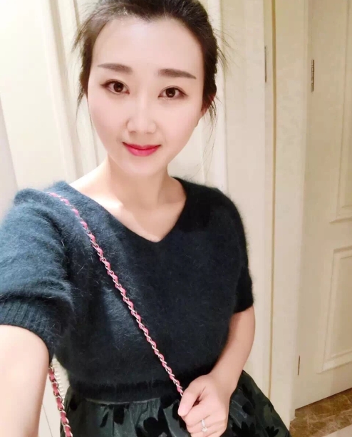 小妮的第三张照片--建瓯征婚网