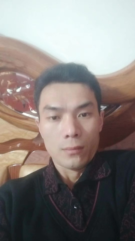 错把真心喂了狗的第四张照片--建瓯征婚网